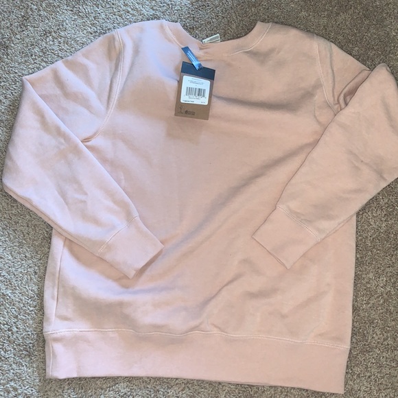 Brand New North Face Pull Over - Picture 3 of 3